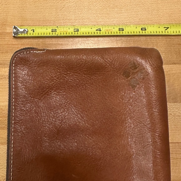 Patricia Nash brown saddle leather large size zippered wristlet - Picture 12 of 12